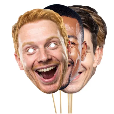 A4 (Pack of 25) Finished Masks + Sticks